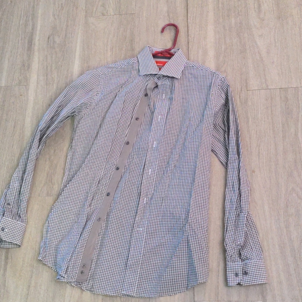 Dress shirt